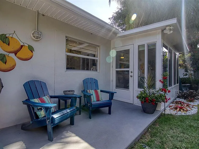 128 Edgewater Ter — Photo 26