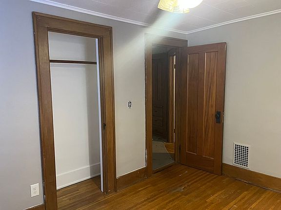 5th image of 16 Chatfield St