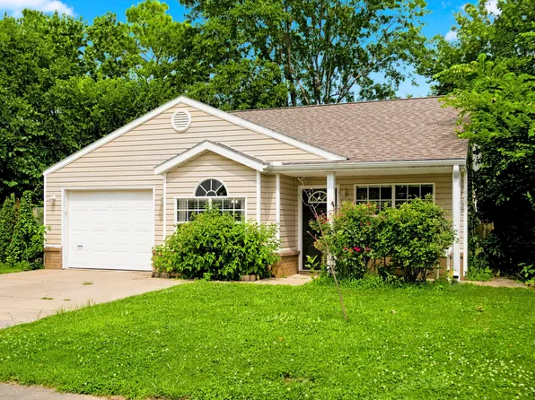 3111 W Woodfield Way, Fayetteville, AR 72704