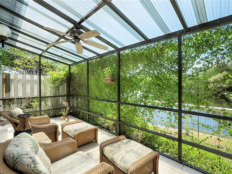 823 Meadowland Dr #H — Photo 17