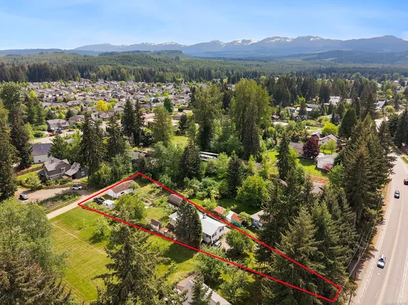 4659 Cumberland Rd, Cumberland, BC V0R 1S0