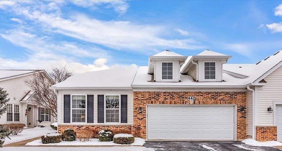 1st image of 442 Woodhill Dr