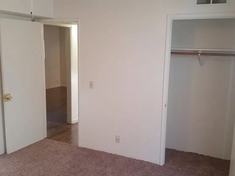 985 Salem St #6 — Photo 14