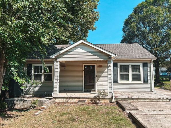 113 Button Ave
