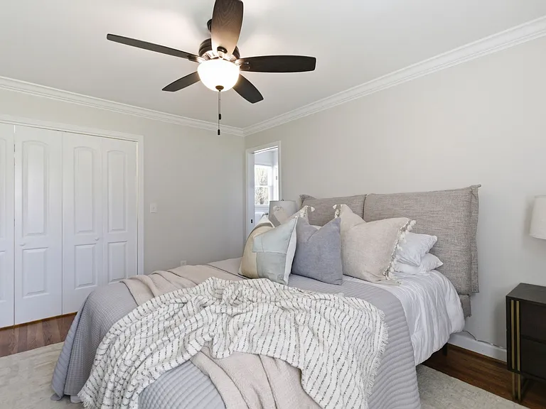 409 Barbara Dr — Photo 38