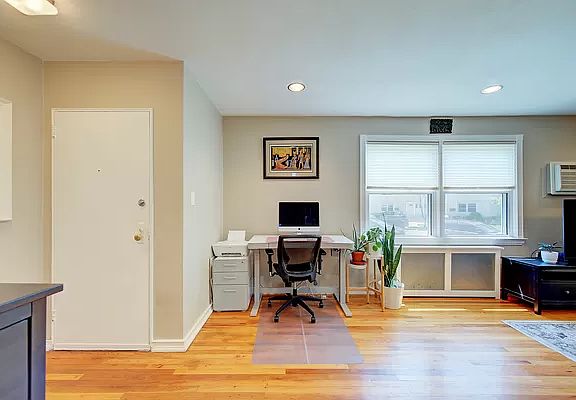 5th image of 71-55 252nd St #1
