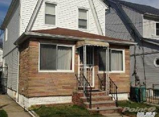 12225 191st St, Springfield Gardens, NY 11413