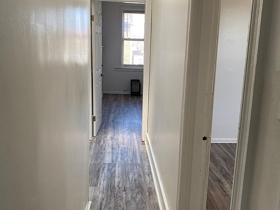4th image of 1214 W Tioga St #3