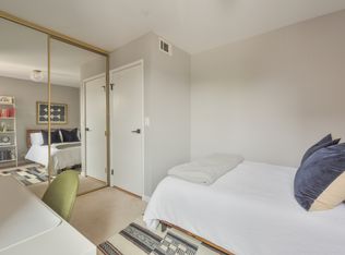 636 W Webster Ave APT 305, Chicago, IL 60614