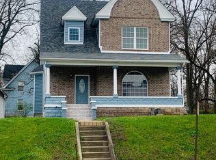 1105 S 28th St, Louisville, KY 40211
