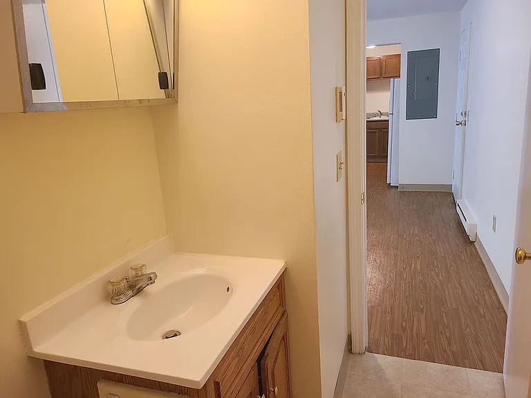 Timber Lake Apartments — Photo 28