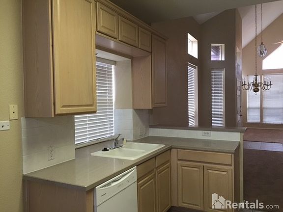 5th image of 6749 Canterbury Dr