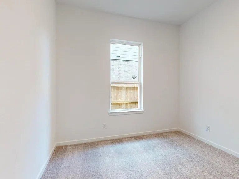 21622 Laggan Cliff Ln — Photo 23