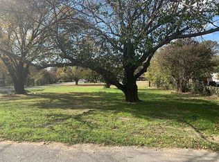 1827 Highland Dr E, Keller, TX 76262