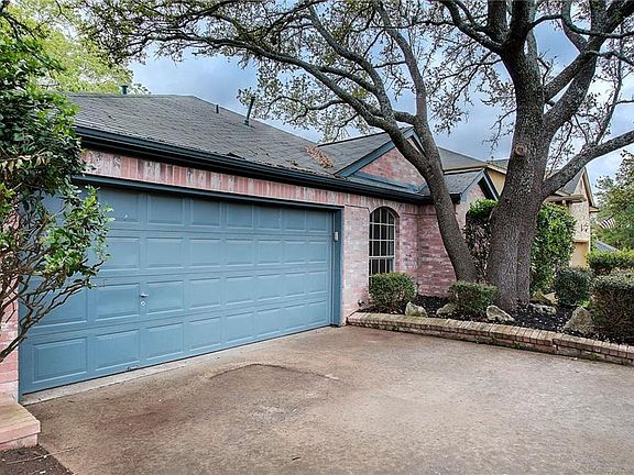 4th image of 1807 Blue Bell Dr