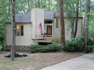 4388 Mount Laurel Cir, Norcross, GA 30093