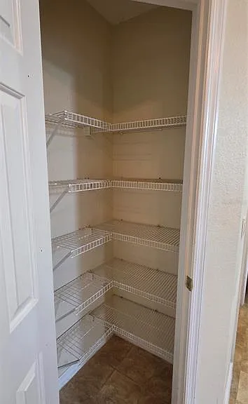 2546 Siena Way — Photo 16