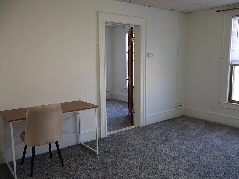 466 Broadway — Photo 10