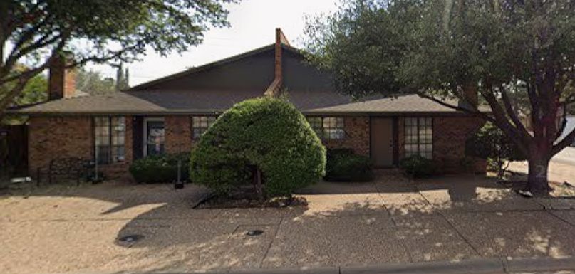1st image of 3105 Mark Ln APT B