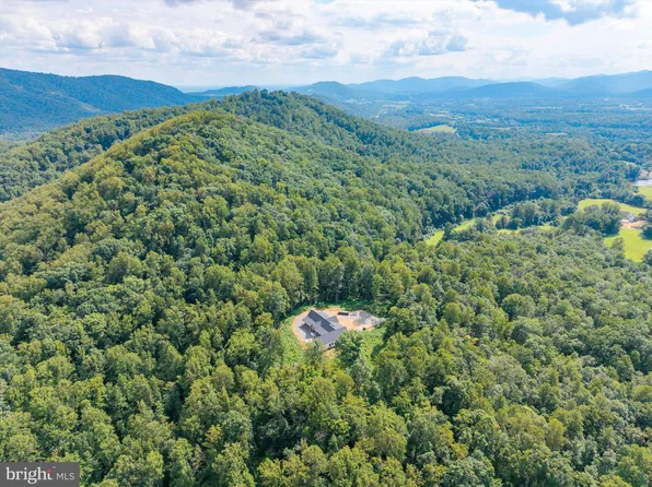 3030 Blandemar Dr, Charlottesville, VA 22901