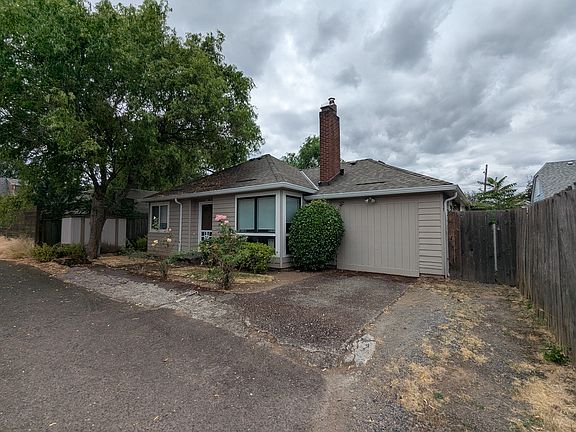 2nd image of 6034 NE 8th Ave