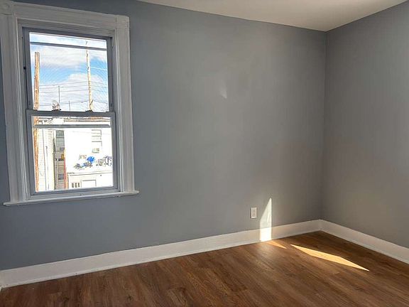 2nd image of 112 S 15th St Floor 2