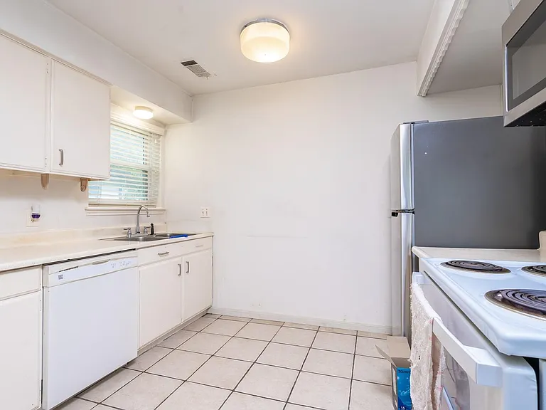 8819 Hazen St — Photo 22
