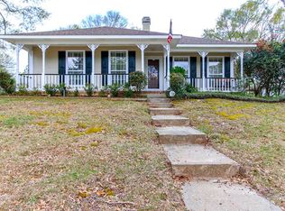 6621 Autumn Ridge Dr, Mobile, AL 36695