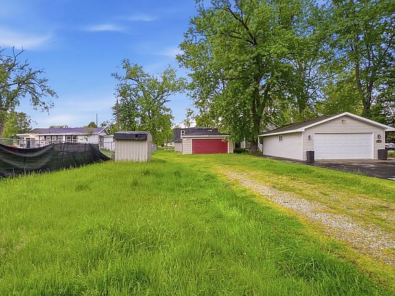 3rd image of 11839 E Gregg Blvd