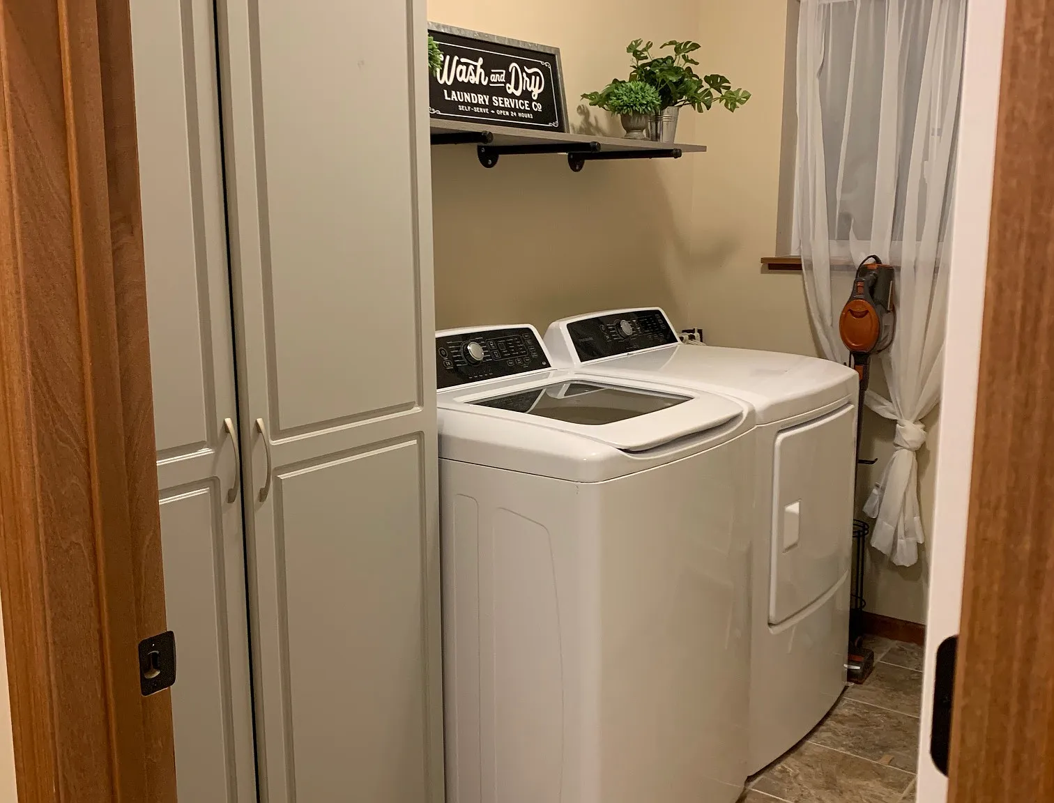 4 bed, 2165 sqft, $600 — Photo 3