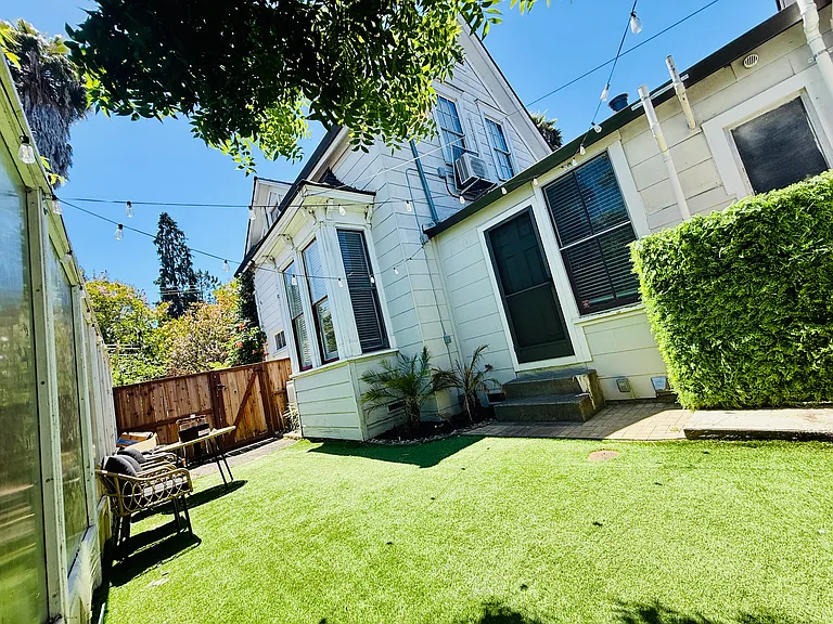 1346 Calistoga Ave — Photo 32