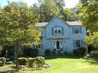 14 Jardine Ct, Morris Plains, NJ 07950