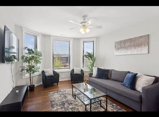 1500 N Rockwell St APT 3, Chicago, IL 60622