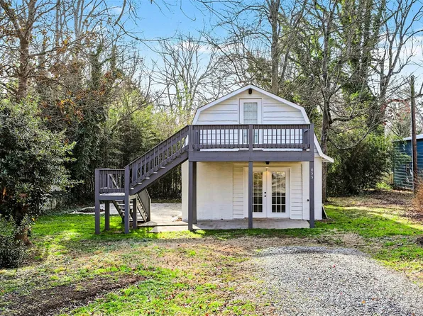 655 Ridgecrest Dr, Mooresville, NC 28115