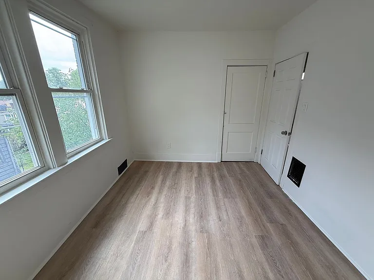 74 Pasadena Street — Photo 23