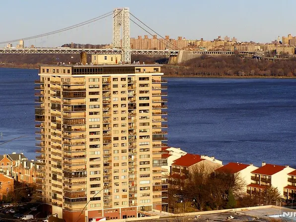 1203 River Rd APT 1H, Edgewater, NJ 07020