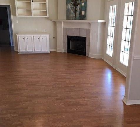 5th image of 1711 Gray Stone Dr