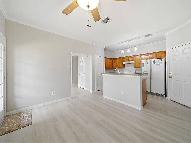 15330 Geral Ln — Photo 4