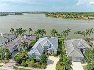 6585 Waters Edge Way, Lakewood Ranch, FL 34202