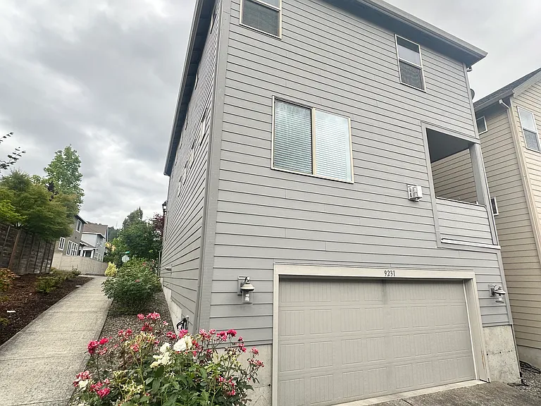 9231 SW Chopin Ln — Photo 16