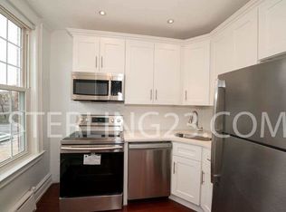 24-14 36th St #2A, Astoria, NY 11103