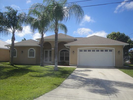 1st image of 1302 SE 21st Ave