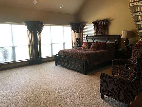 Downstairs master bedroom