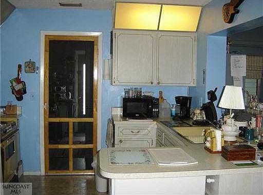 4th image of 3715 98th Ave