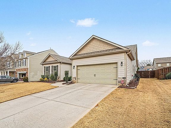 5th image of 420 Brandybuck Dr