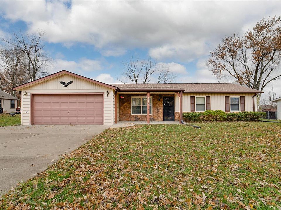 35 N Meadow Dr, O Fallon, MO 63366 | Zillow