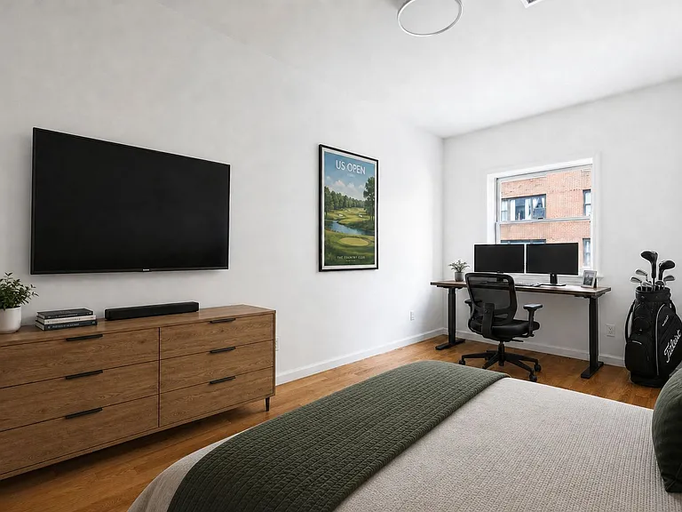 221 E 59th St #2 — Photo 8