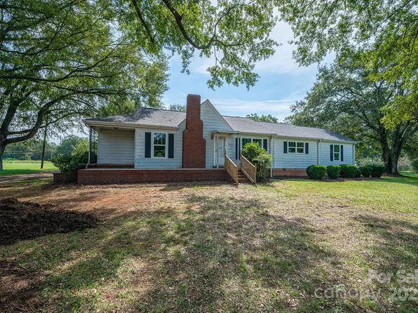 3030 McKinney Rd, Cherryville, NC 28152