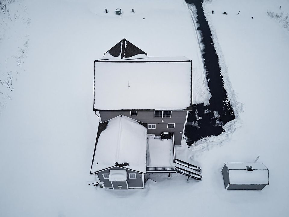 1st image of 173 Jenkins Farm Road