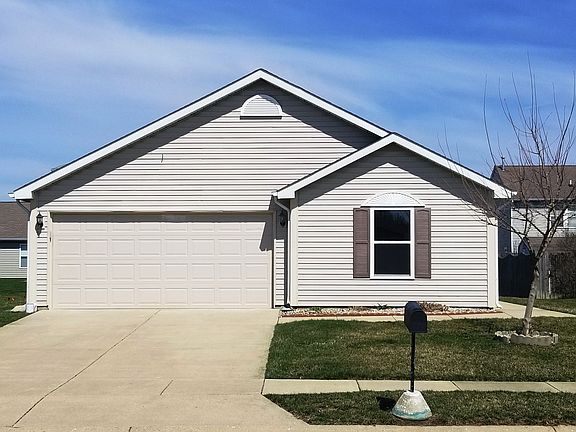 2nd image of 830 Harrington Dr